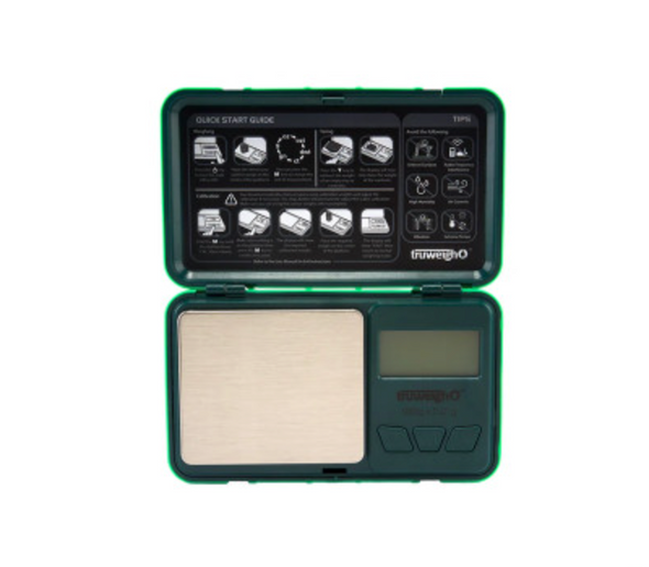 Truweigh Robust Rubberized Scale – Compact and durable mini scale designed for field use.