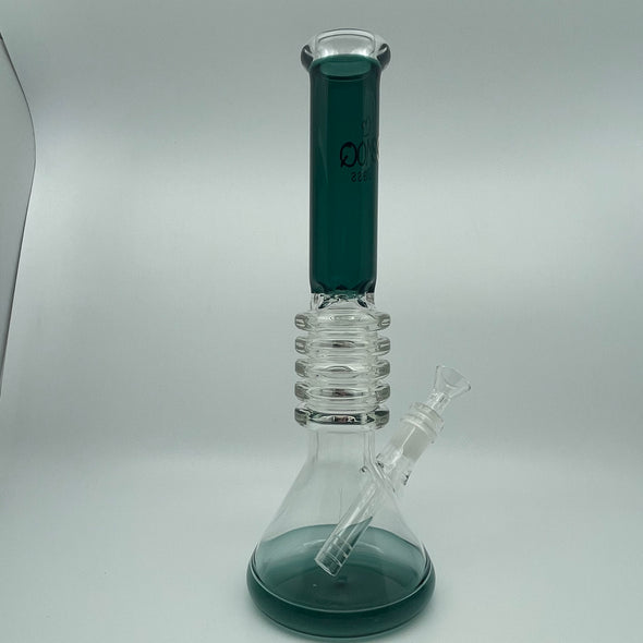 Smoq Glass 12" beaker Accented Base/Mouthpiece