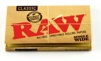 RAW Single Wide Rolling Papers 70mm – Natural, Unbleached, Slow-Burning Smoking Papers for a Smooth Experience